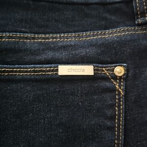 Chico's SO Slimming Girlfriend Slim Leg Ankle Jean